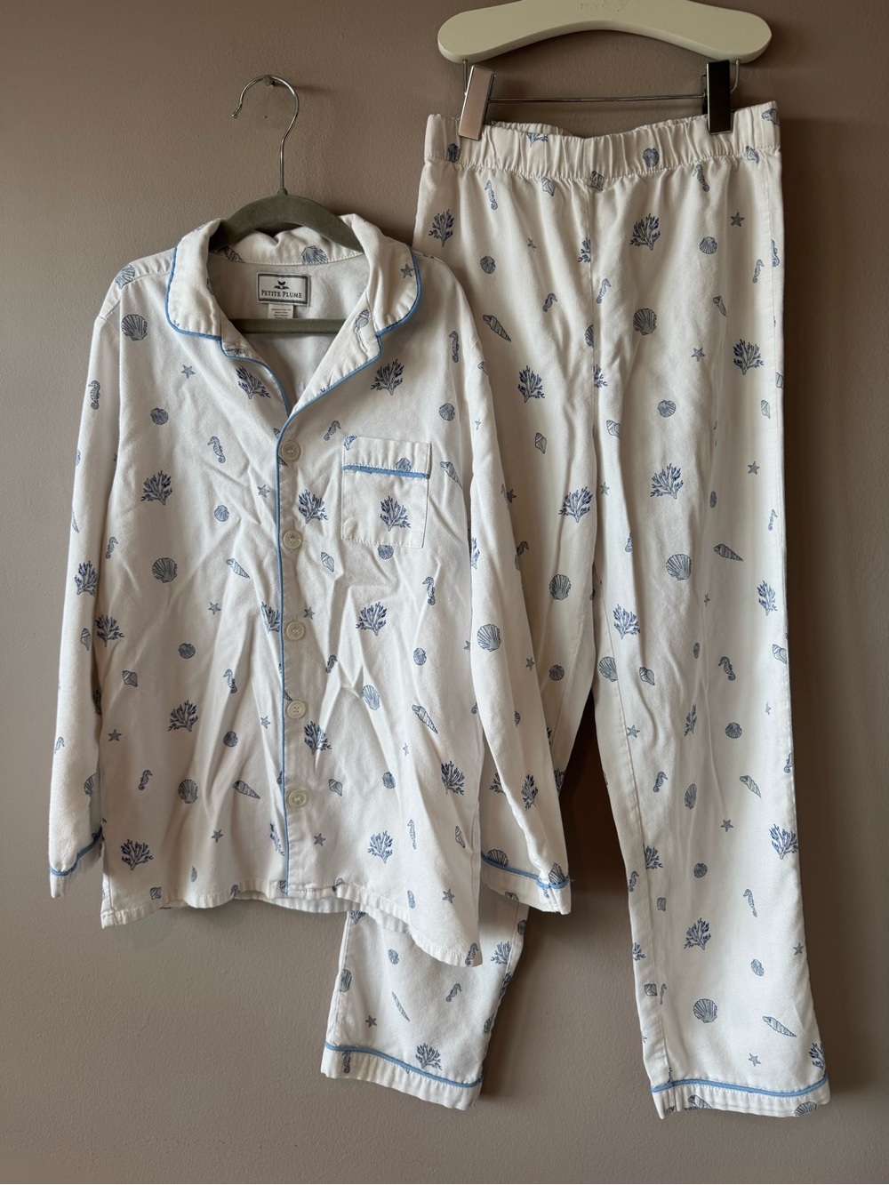 Petite Plume White Blue Suffolk Seashells Cotton Long Pajama Set Size 10 Years